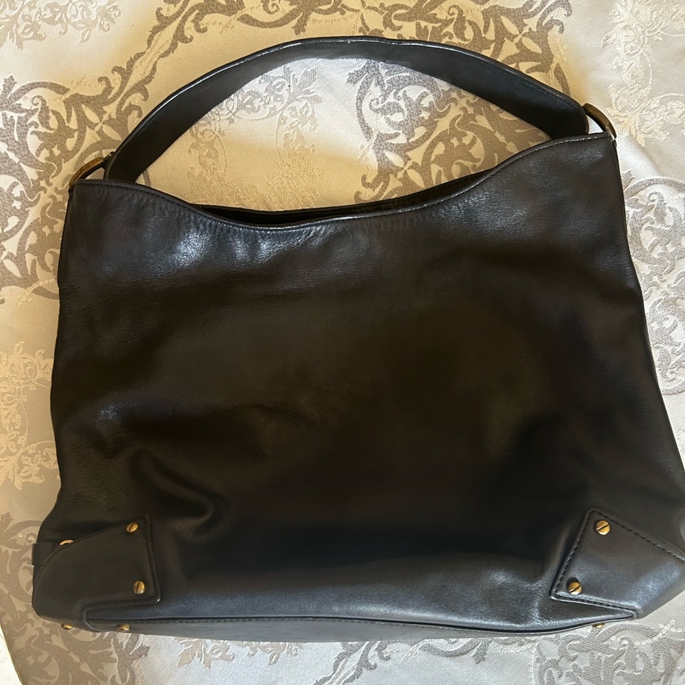 Leather black shoulder bag